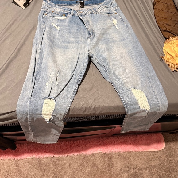 Jeans - Picture 1 of 4